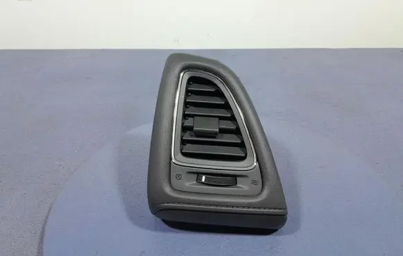 Honda HR-V Dashboard side air vent grill/cover trim EA165211200