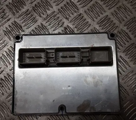 Ford Focus Engine control unit/module 5M5112A650AE AISI10CJ2Z