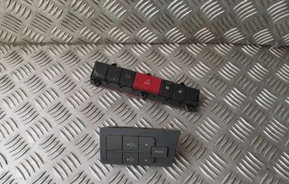 Fiat Ducato A set of switches 7354213580 7354213530