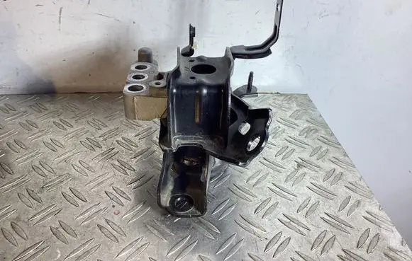 Lexus NX Engine mount bracket AV01408