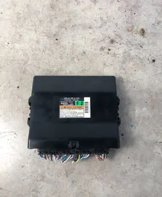 Lexus RX 450H ABS control unit/module 8954048481