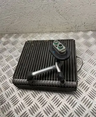 Air conditioning (A/C) radiator (interior)