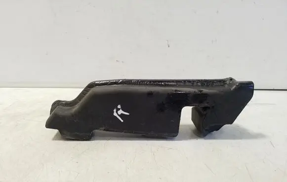 Audi A1 Fender foam support/seal 8X0823722