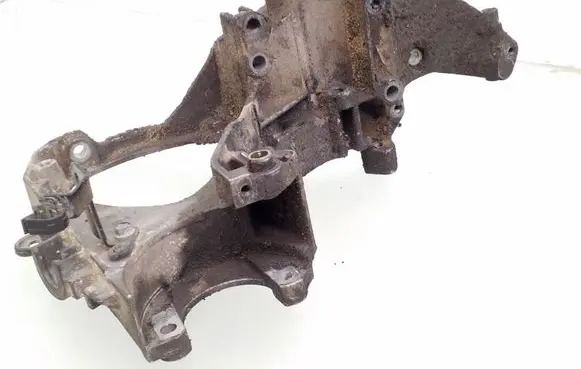 Renault Espace - Grand espace IV Generator/alternator bracket 8200154164