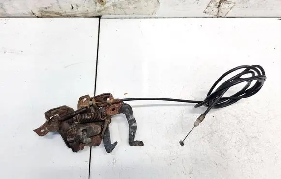 Engine bonnet/hood lock/catch