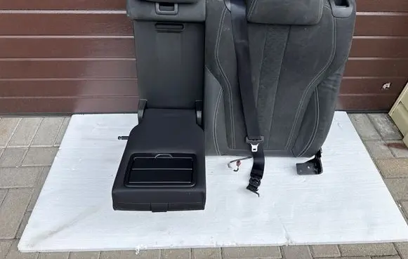 BMW X6 F16 Rear seat 7392721