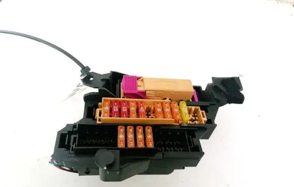 Audi A5 8T 8F Fuse box set 8K0971846