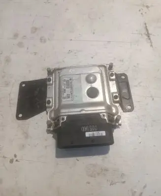 KIA Ceed Engine control unit/module 391192B260