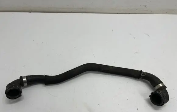 BMW 5 G30 G31 G38 Engine coolant pipe/hose 8602652