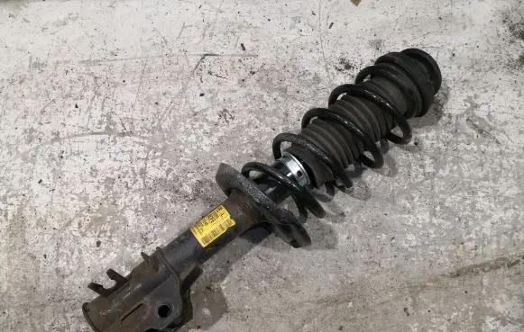Opel Mokka X Front shock absorber with coil spring 95320366