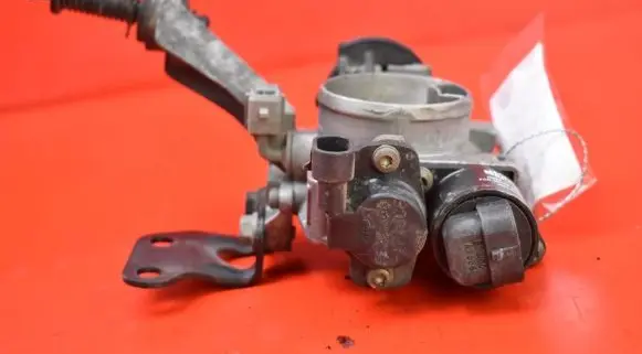 Dacia Logan I Throttle body valve 873633