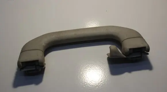 Volkswagen Golf III Rear interior roof grab handle 1H0857607