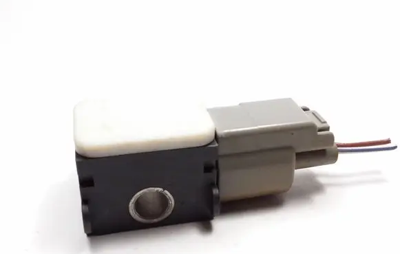 Ford Focus C-MAX Airbag deployment crash/impact sensor 3M5T14B342AB 3M5T14B342