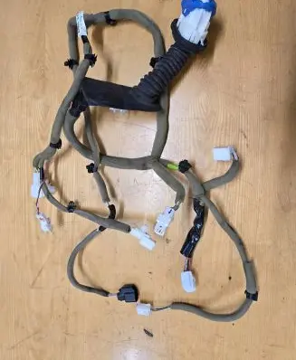 Mazda CX-7 Rear door wiring loom EH6467200A