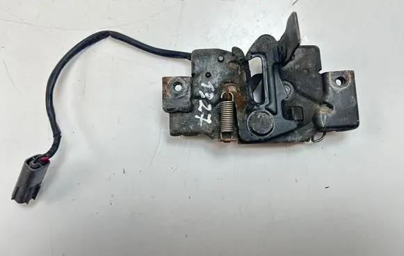 Mazda 5 Engine bonnet/hood lock/catch