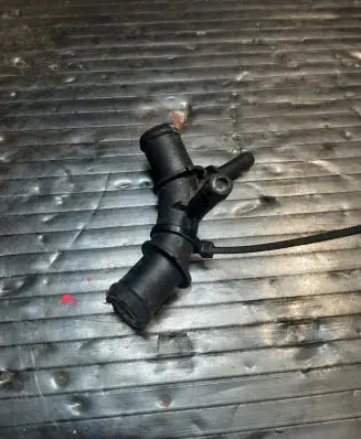 Volkswagen Golf VII Engine coolant pipe/hose 5Q0121087H