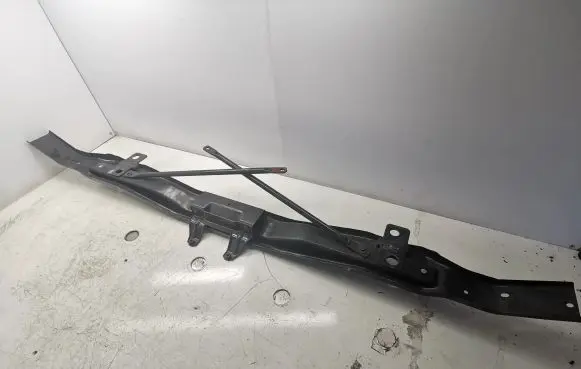 Jeep Grand Cherokee Front bumper mounting bracket 68252519AA