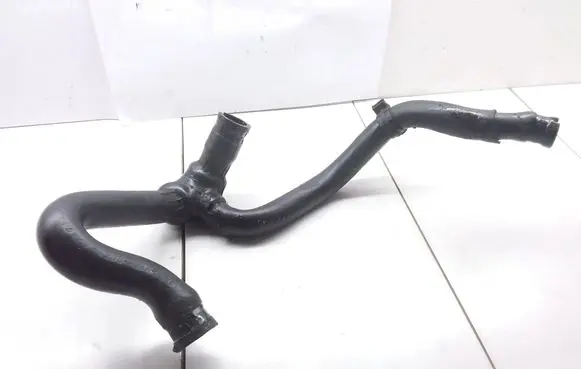 Alfa Romeo 156 Breather hose/pipe 46522418