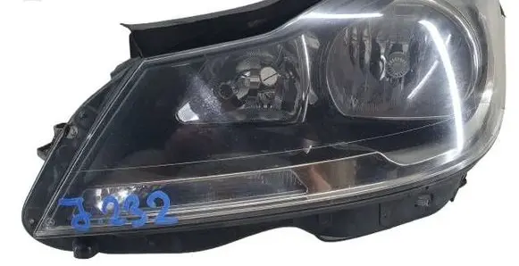 Mercedes-Benz C AMG W204 Headlight/headlamp 2048207539