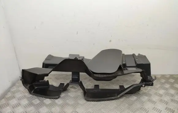 Renault Scenic IV - Grand scenic IV Intercooler air guide/duct channel
