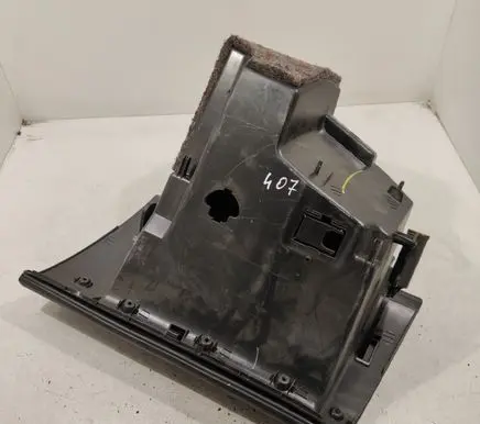 Citroen C5 Glove box
