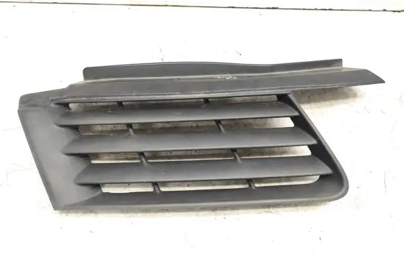 Renault Espace IV Front bumper upper radiator grill
