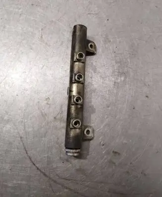Opel Insignia A Fuel main line pipe 0445214199 55566047
