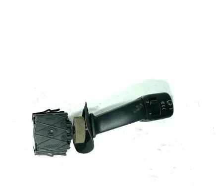 BMW 5 E39 Front wiper blade arm 8360879 01200920