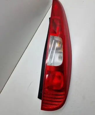 Mitsubishi Colt Rear/tail lights MR957374