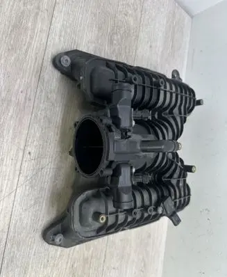 Porsche Macan (95B) Intake manifold 94611001663 70557445 94611001664