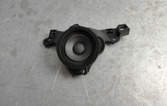 Volvo C40 Headliner speaker 31456872
