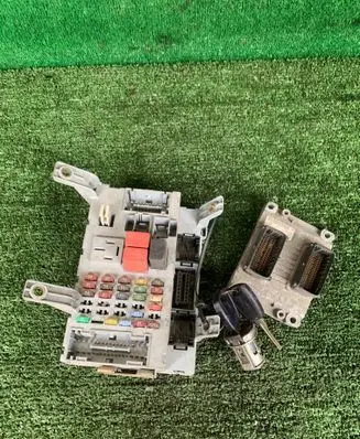 Fiat Albea Engine control unit/module ECU 0261207490 26SA8359 0046801966