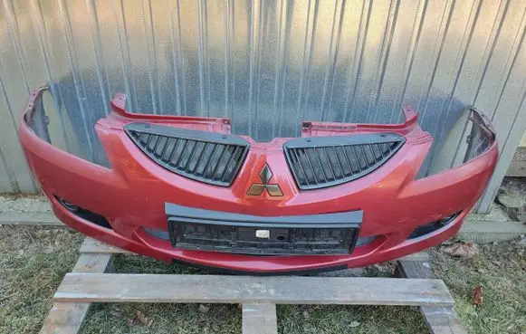 Mitsubishi Lancer Front bumper