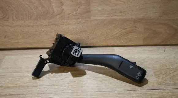 Audi A3 S3 8P Wiper control stalk 1K0953519