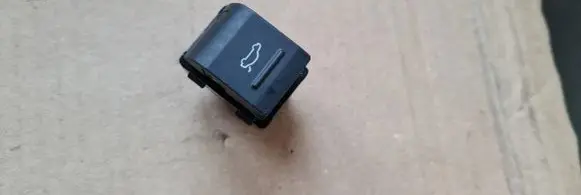 Audi Q3 F3 Windshield washer spray nozzle 83A955988A