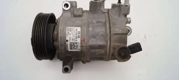 Volkswagen Golf VII Air conditioning (A/C) compressor (pump)