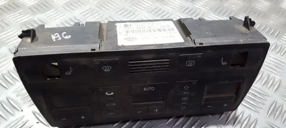 Audi A6 S6 C5 4B Climate control unit 4b0820043f