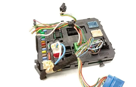 Peugeot RCZ Fuse box set 966689538002