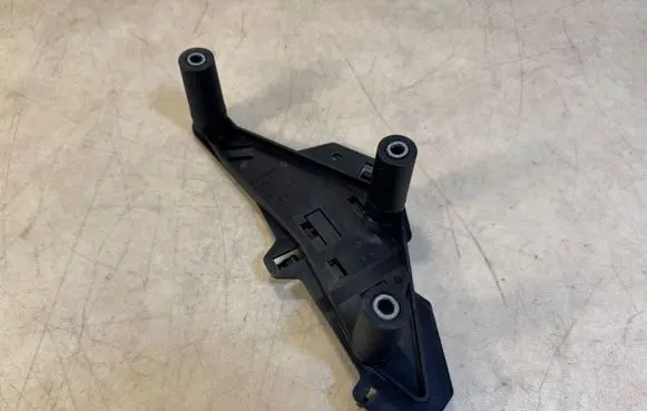 BMW X5 E70 Other engine bay part 13627805459