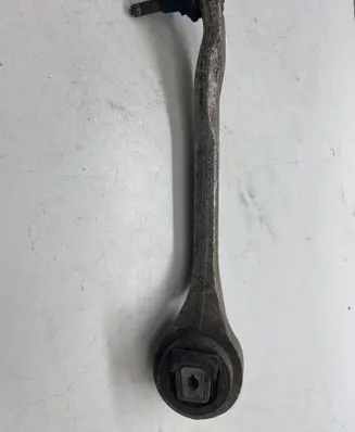 Audi A8 S8 D3 4E Front lower control arm/wishbone 4E0407696B