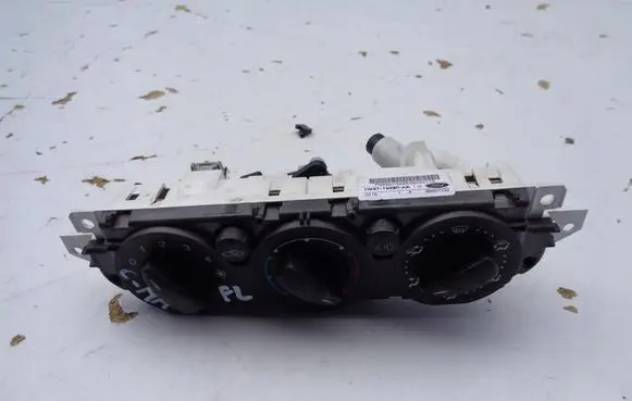 Ford Focus C-MAX Climate control unit