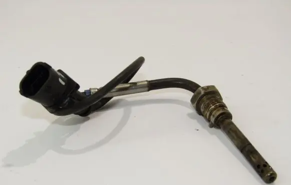 Coolant temperature sensor