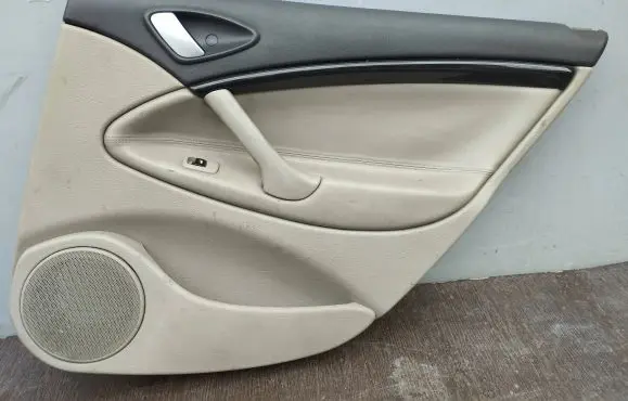 Citroen C5 Rear door card panel trim G110
