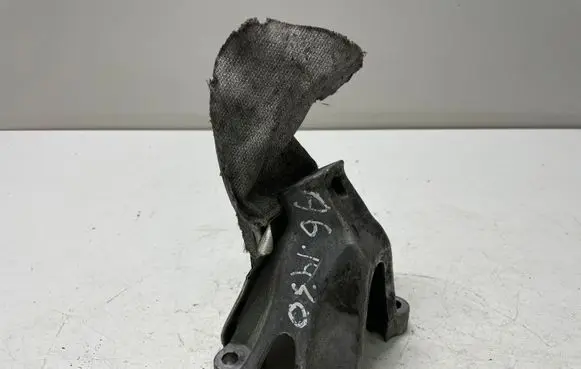 Audi A6 S6 C7 4G Engine mounting bracket 8K0199307BJ