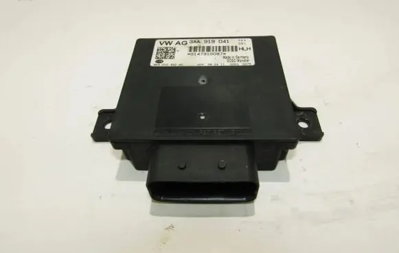 Volkswagen PASSAT B7 Other control units/modules 3AA919041