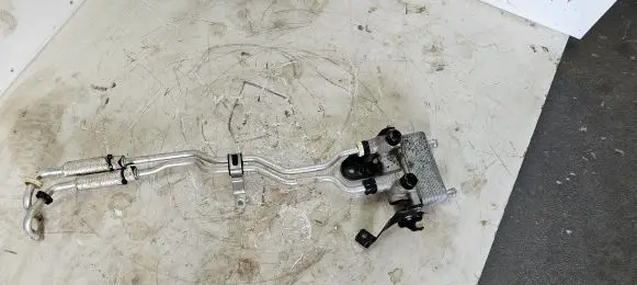 Jeep Grand Cherokee WL Gearbox / Transmission oil cooler 68379505AA