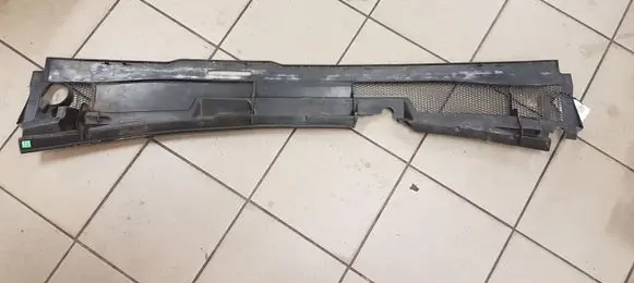 Peugeot 607 Wiper trim