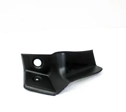 Rear/tail light trim molding