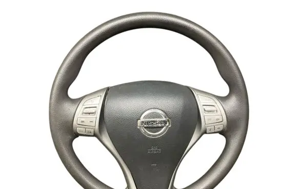 Nissan Qashqai Steering wheel 985104EA1A 34160226C 34154250B