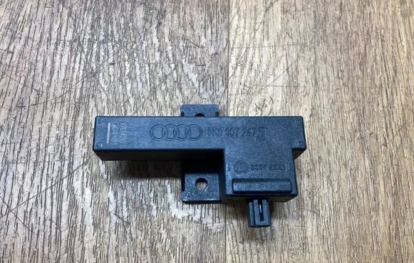 Volkswagen Touareg II Other control units/modules 8K0907247